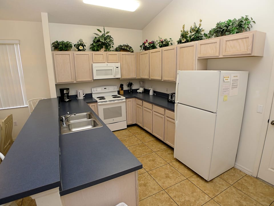 Kitchen Ready for a Chef!