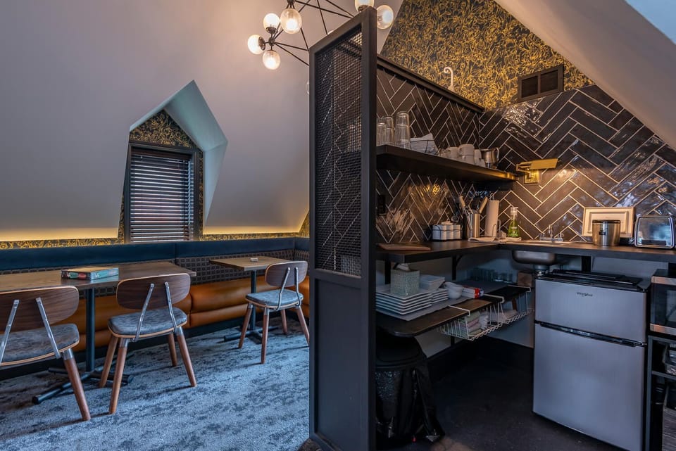 Kitchenette