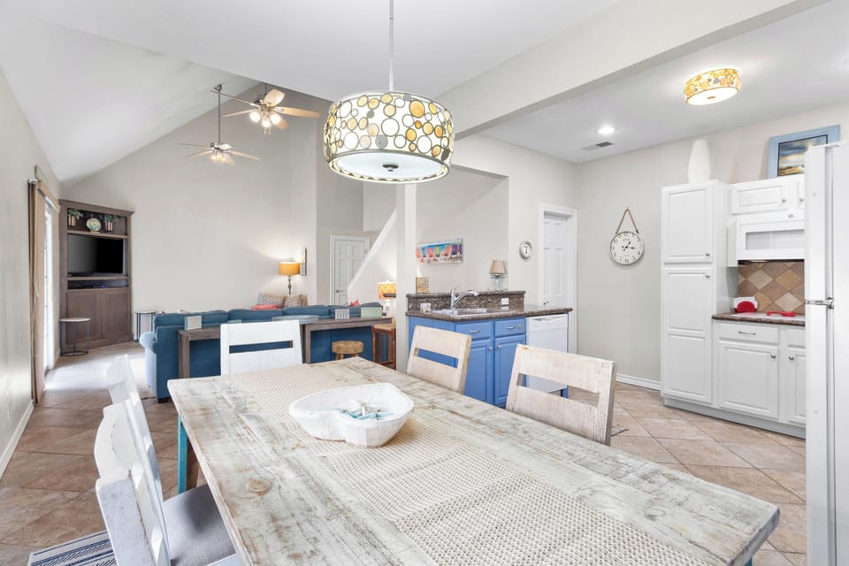 Dining/Living Room