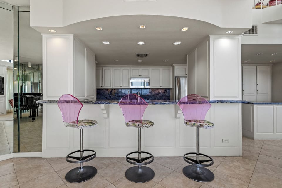 Kitchen Counter