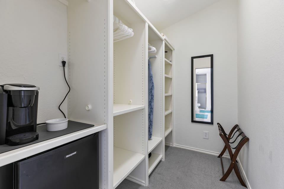Bedroom 1 Closet