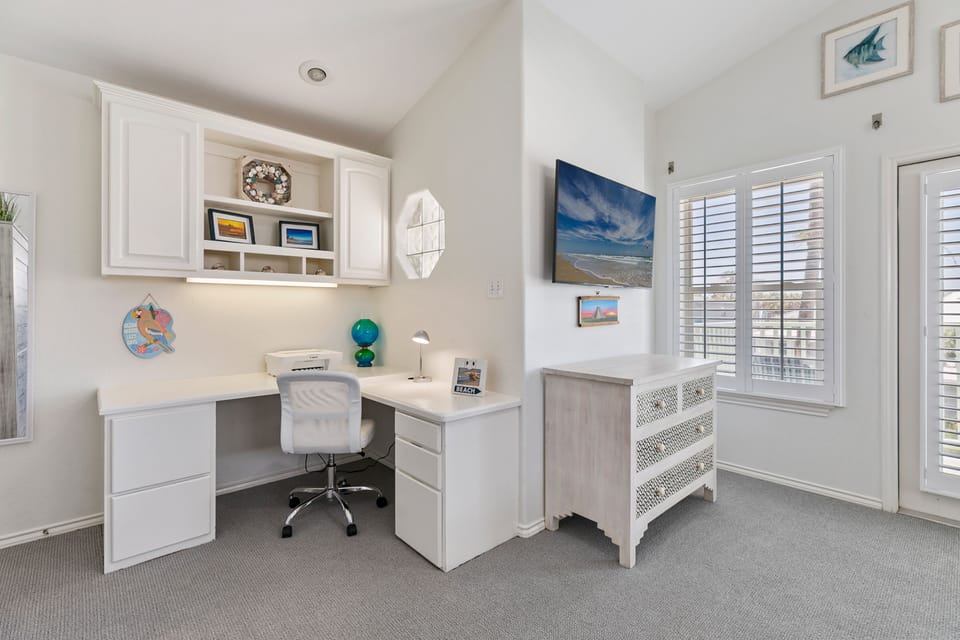 Bedroom 2 Work Space