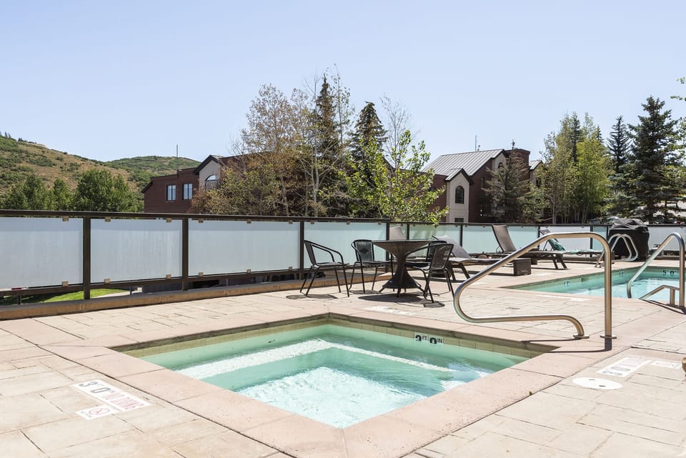 Common area hot tub
