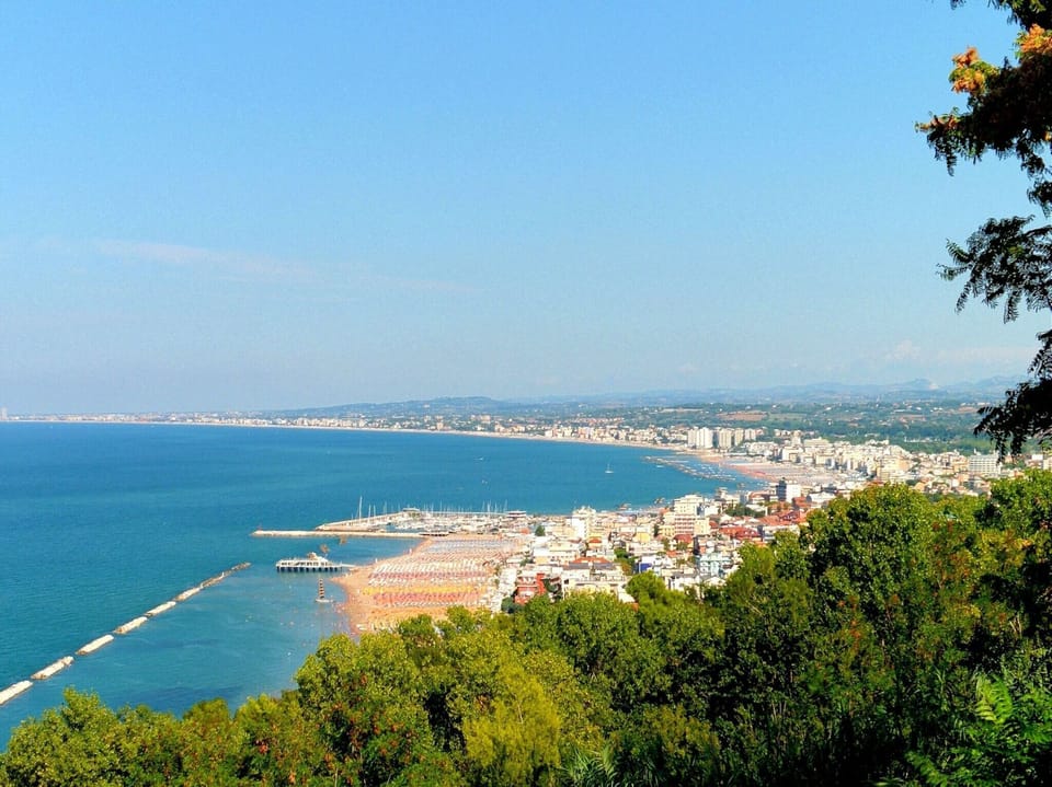Region [summer] (>5 km)