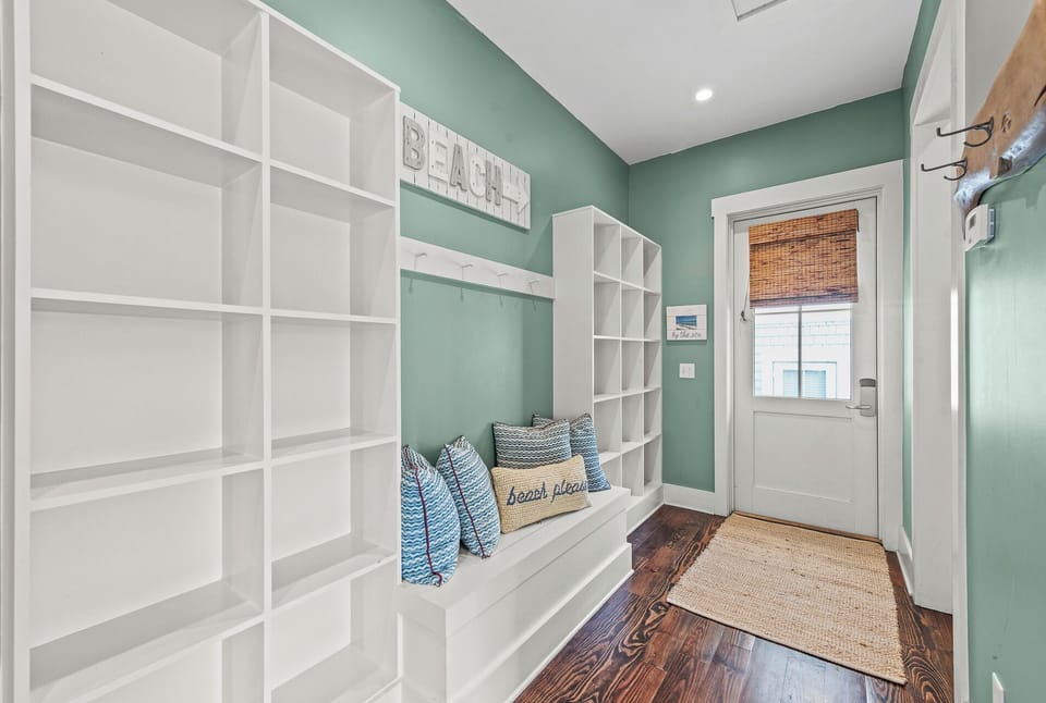 First Floor: Mudroom
