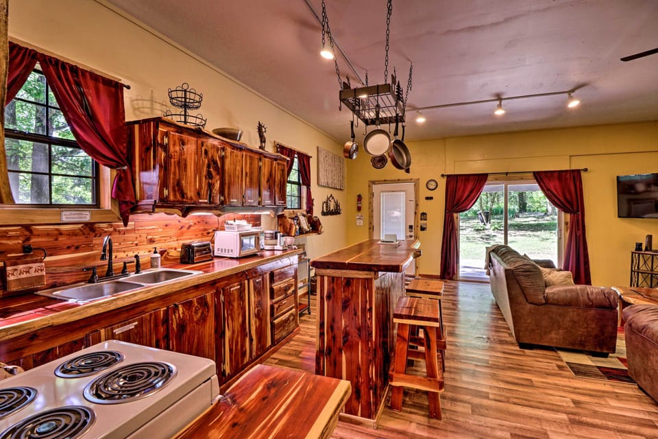 Kitchen | Crockpot | Spices | Blender | Cooking Basics