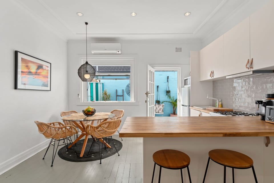 kitchen / dining