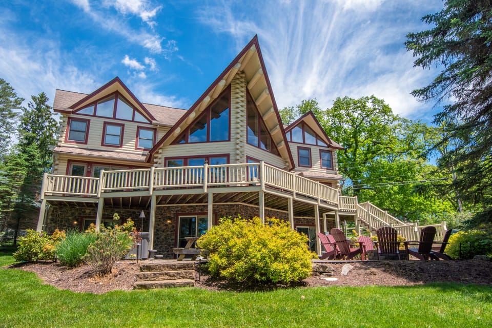 Welcome To Mallard Landing!