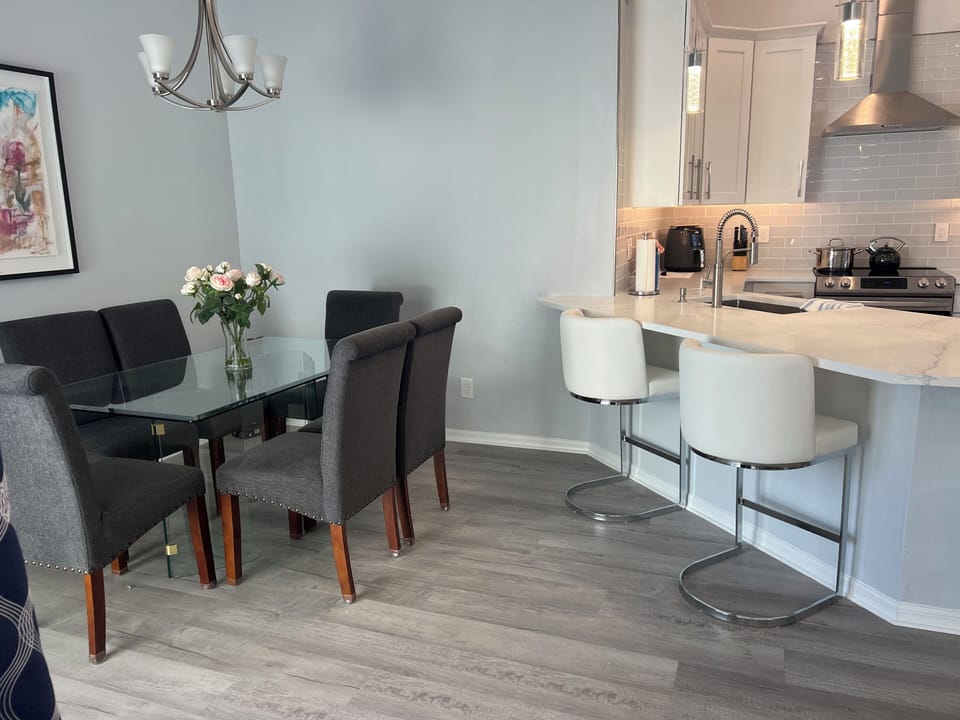 Dining room. 