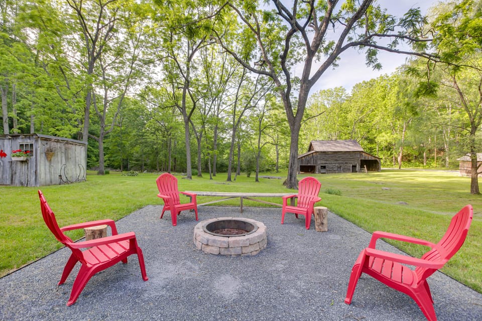 Yard | Fire Pit