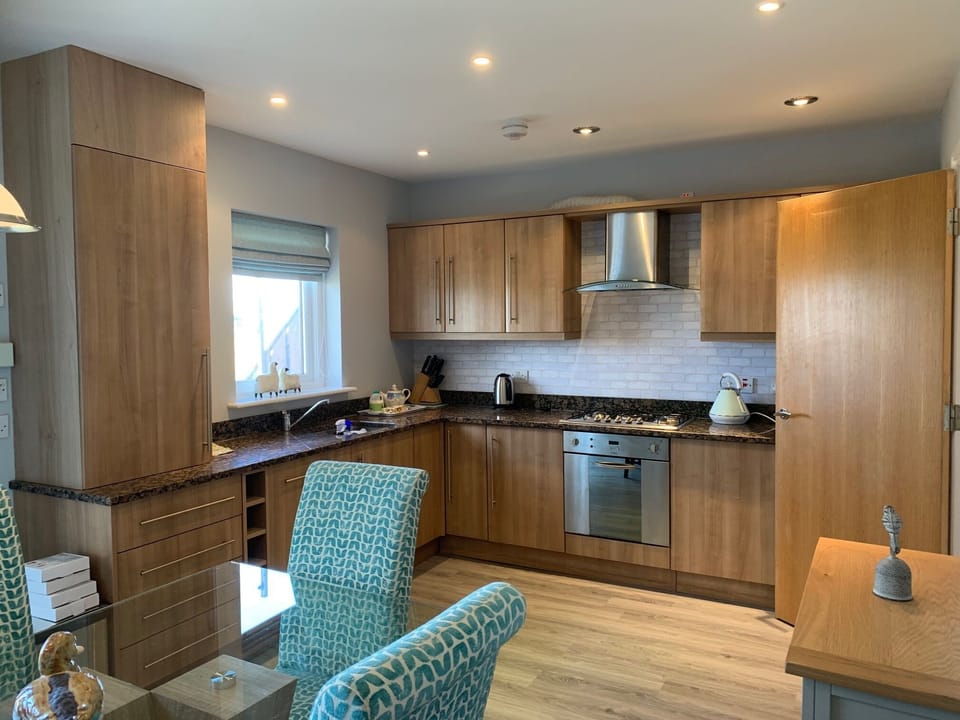 Kitchen Area with Vies overlooking The Braid and Amble Marina