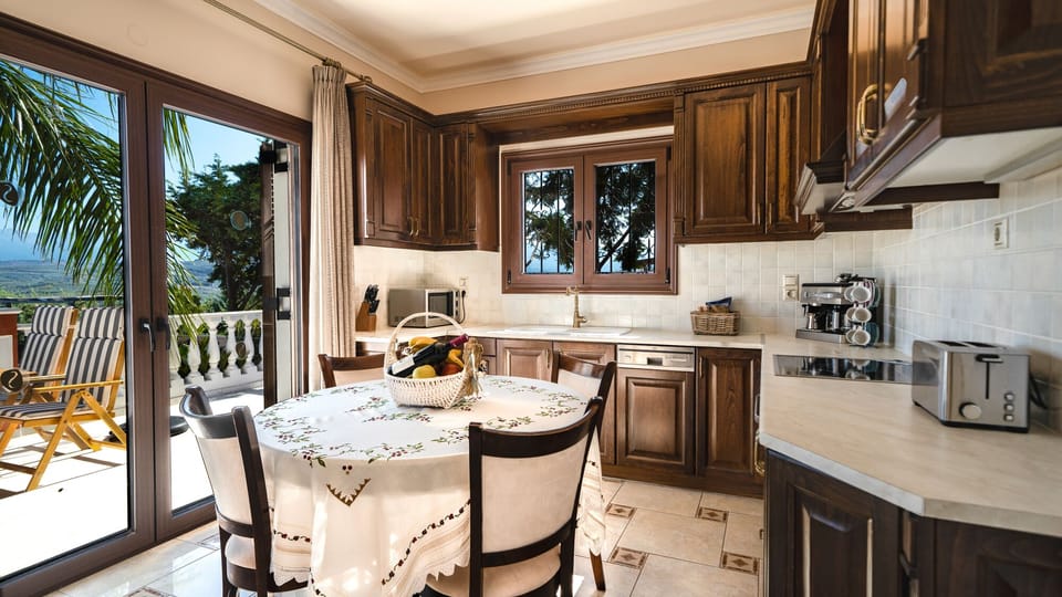 Iro Royal villa in west Chania:
Fully equipped kitchen
