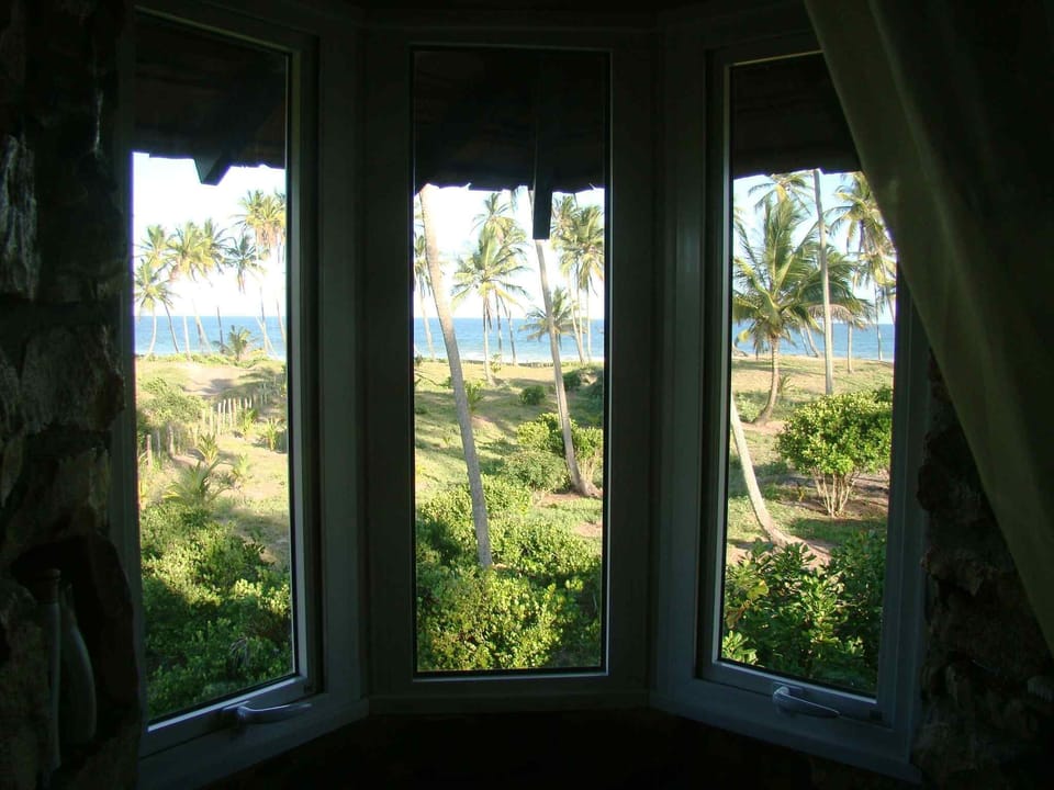 Shower windows overlooking the ocean