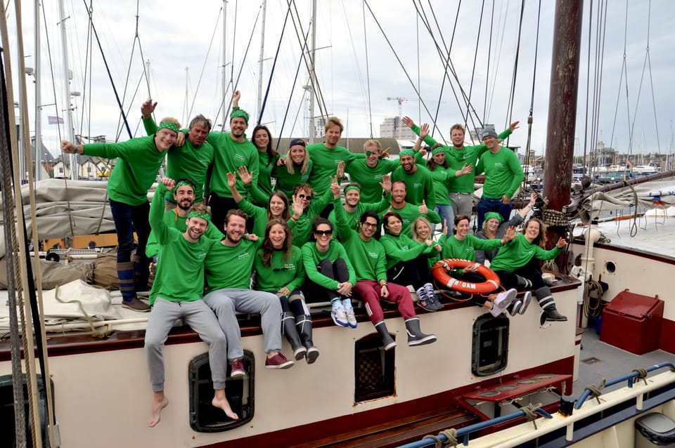 Large Sailing ship "Marie Galante" for groups accommodation Docked boat in Rotterdam