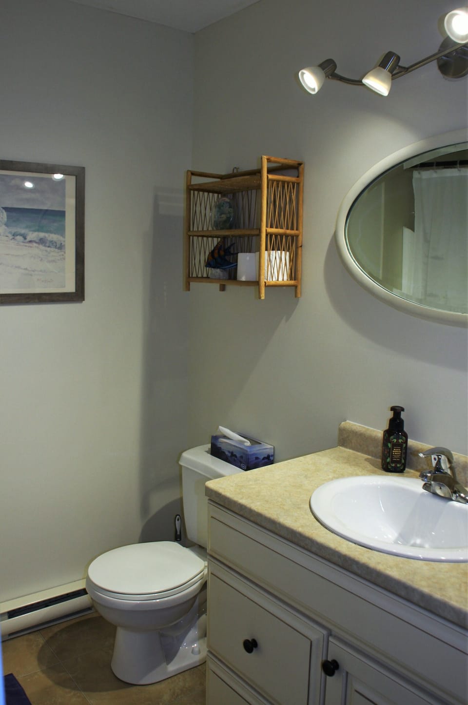 Main bathroom