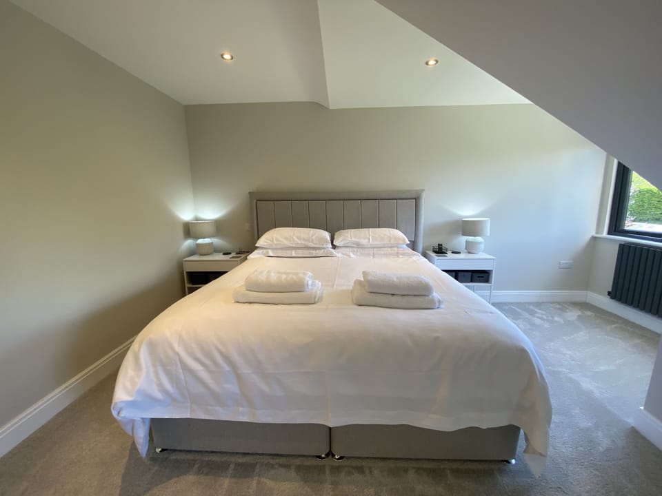Master bedroom - Superking bed