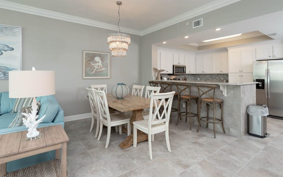 dining room/table