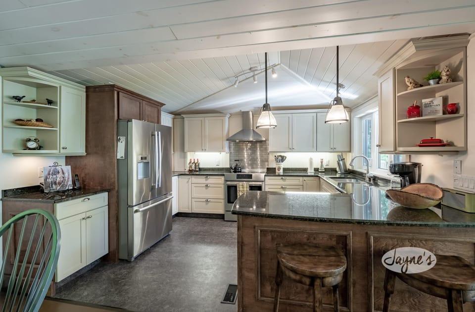 Kitchen &amp; Bar Seating