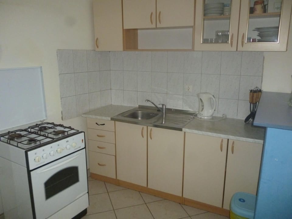 Kitchen area