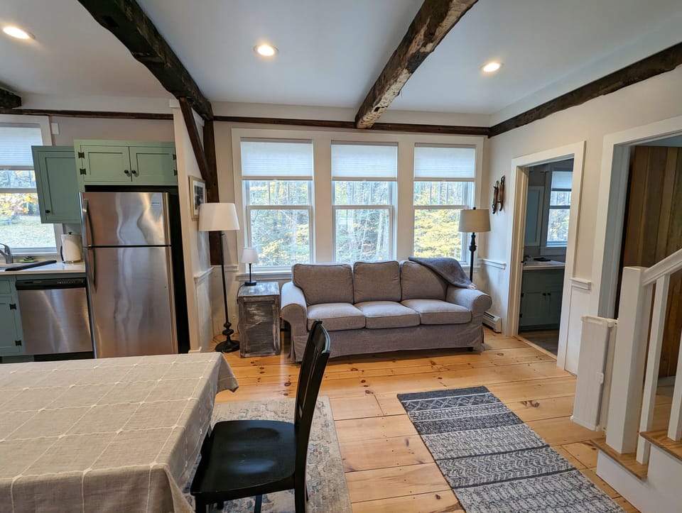 Sofa / Main Floor
