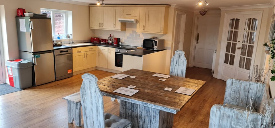 Kitchen Dinning Room 