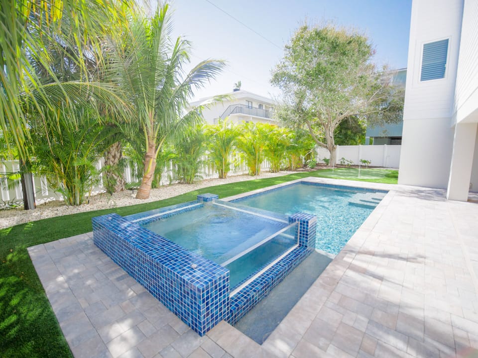 Private pool and spa