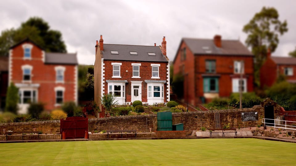 View from the bowling green to Tamworth House.
