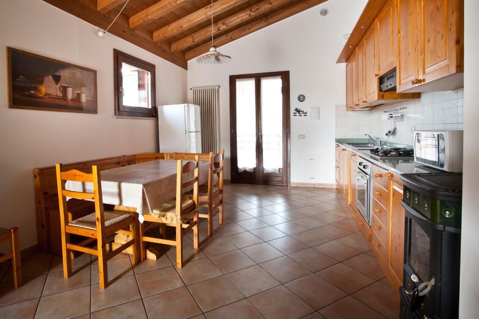 Kitchen area
