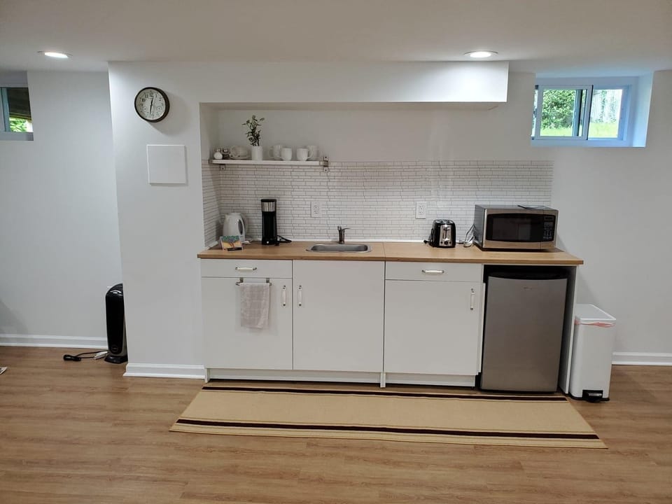 Kitchenette