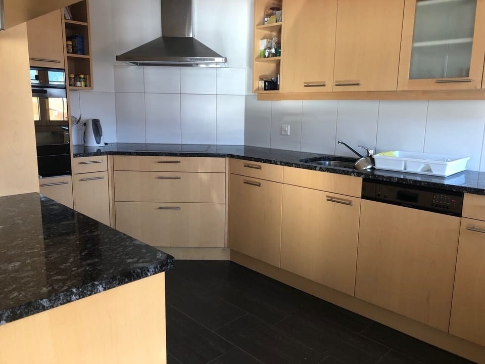 Semi-open kitchen