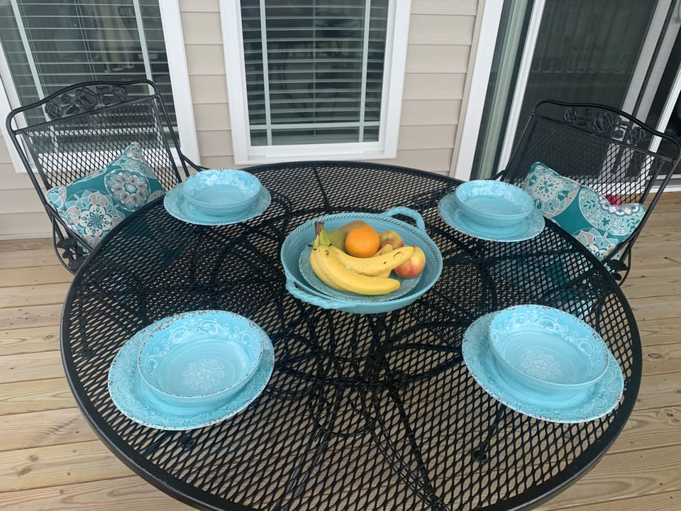 Outside dining for 4 on top deck - enjoy ocean views 