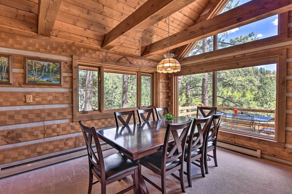 Dining Area | Dishware & Flatware