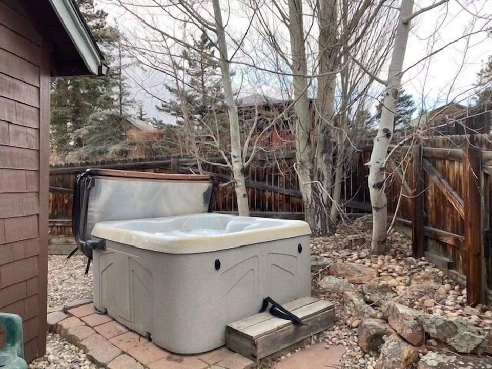 Hottubinfencedbackard