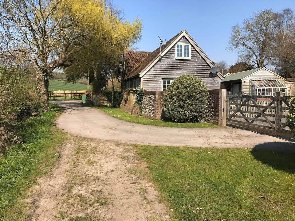 Exterior | Lower Whiteflood Farm Cottage, Owslebury, Winchester