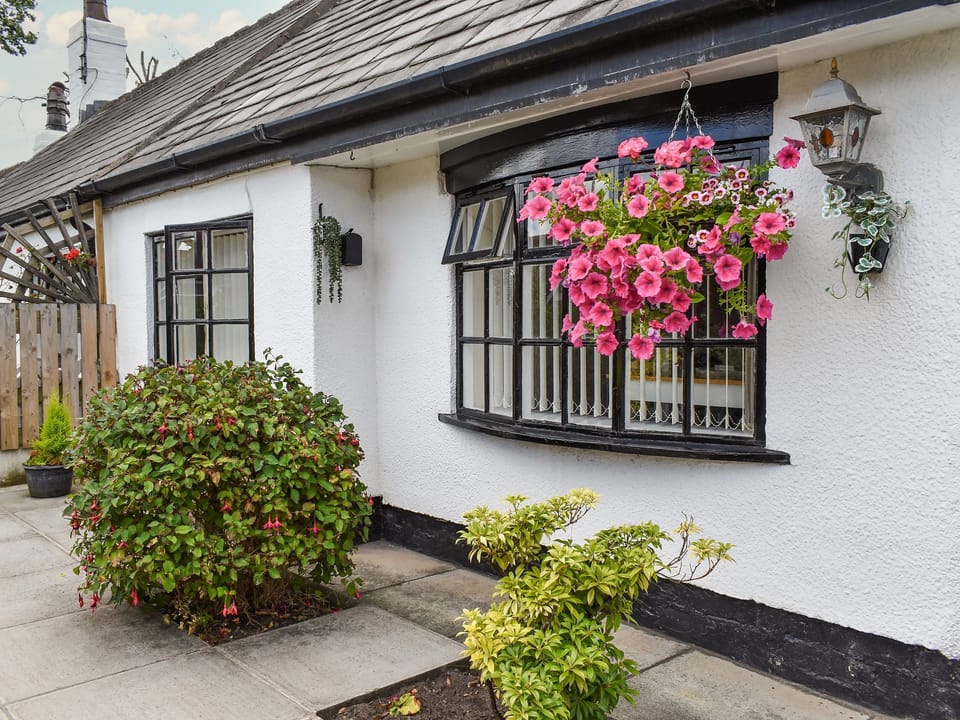 Exterior | Churchtown- Sunnyside Cottage - Churchtown, Churchtown, near Southport