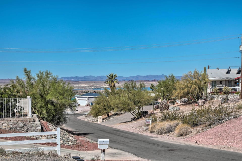 Exterior Views | Lake Havasu
