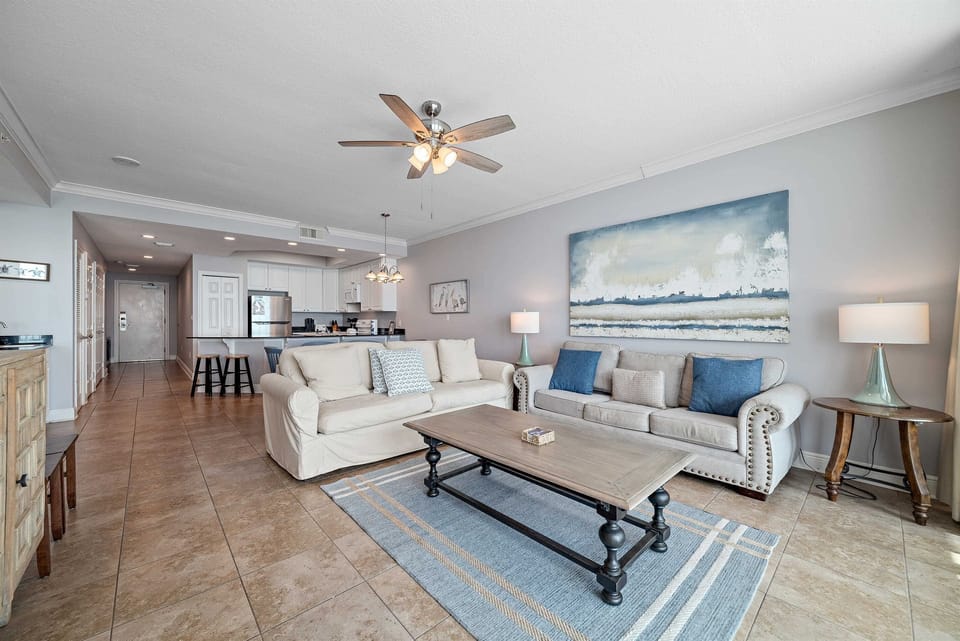 Living area with queen sleeper sofa and plenty of seating