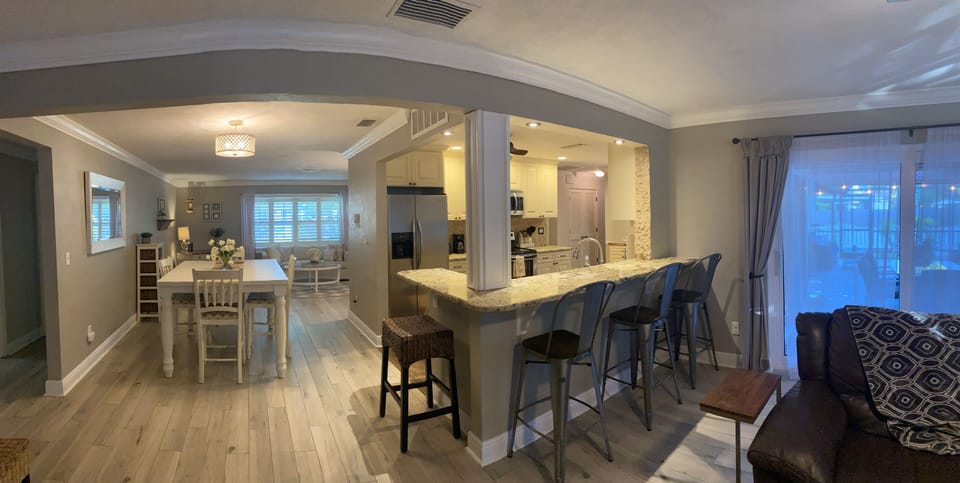 additional bar area seating 