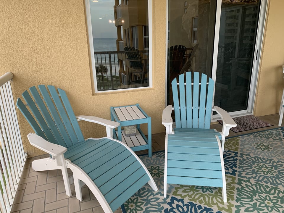 Ocean Front Balcony