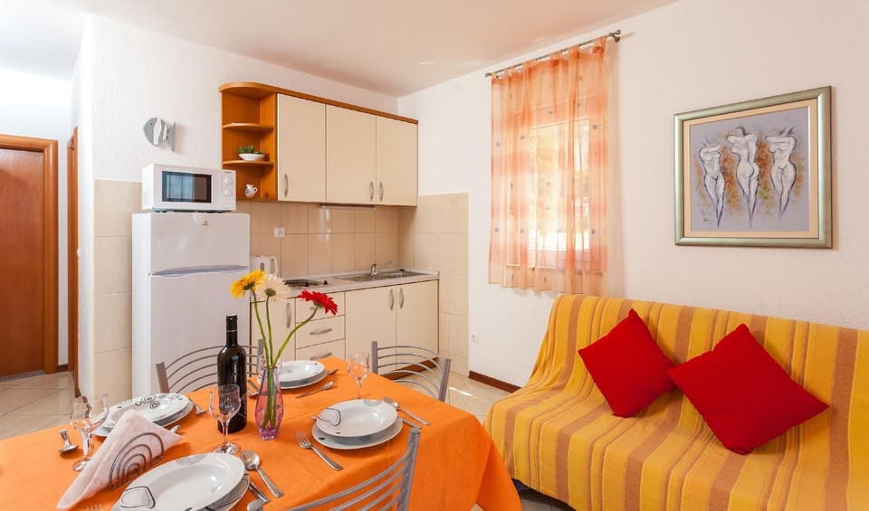 Kitchen area