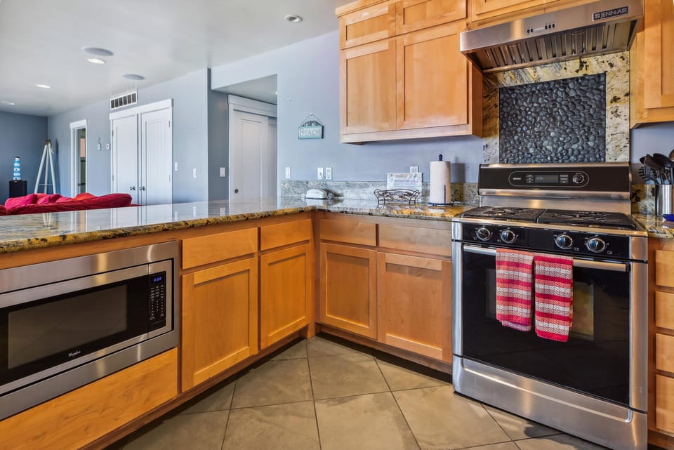 mainlevel-kitchen