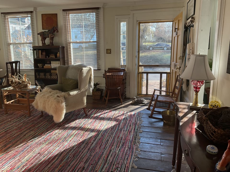 Entrance/Parlor