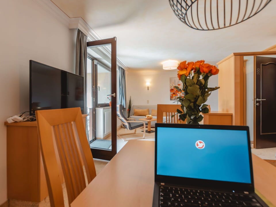 Table, Building, Furniture, Flower, Plant, Desk