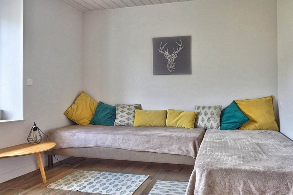 coin salon où chambre 1 (RDC) Gîte d'Avaugour Saint-Fiacre