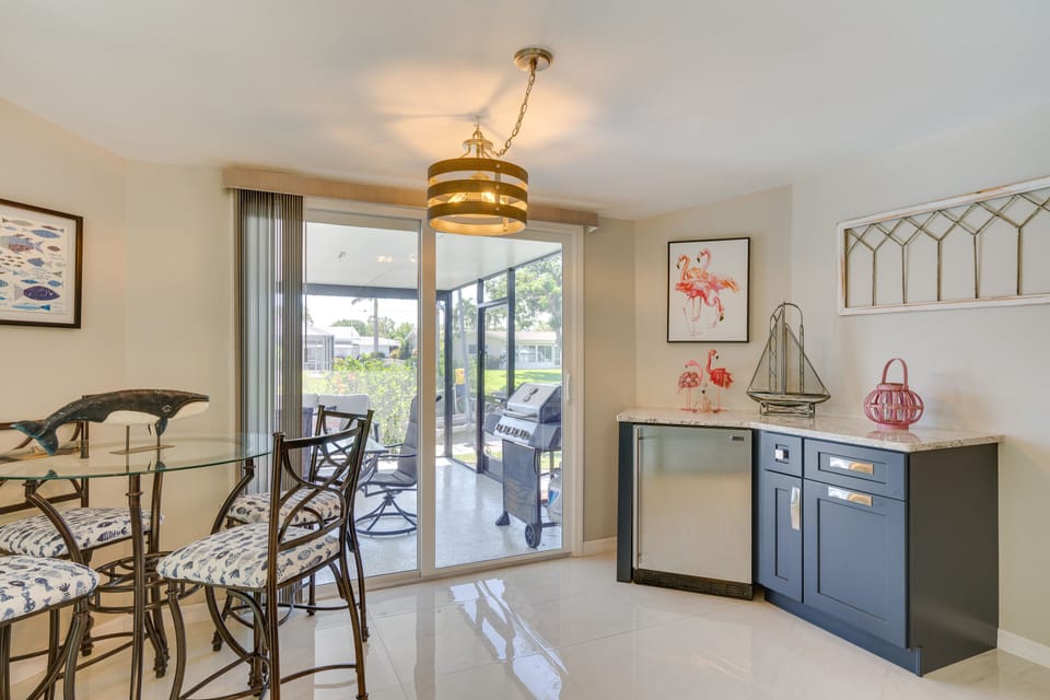 Additional Dining Area