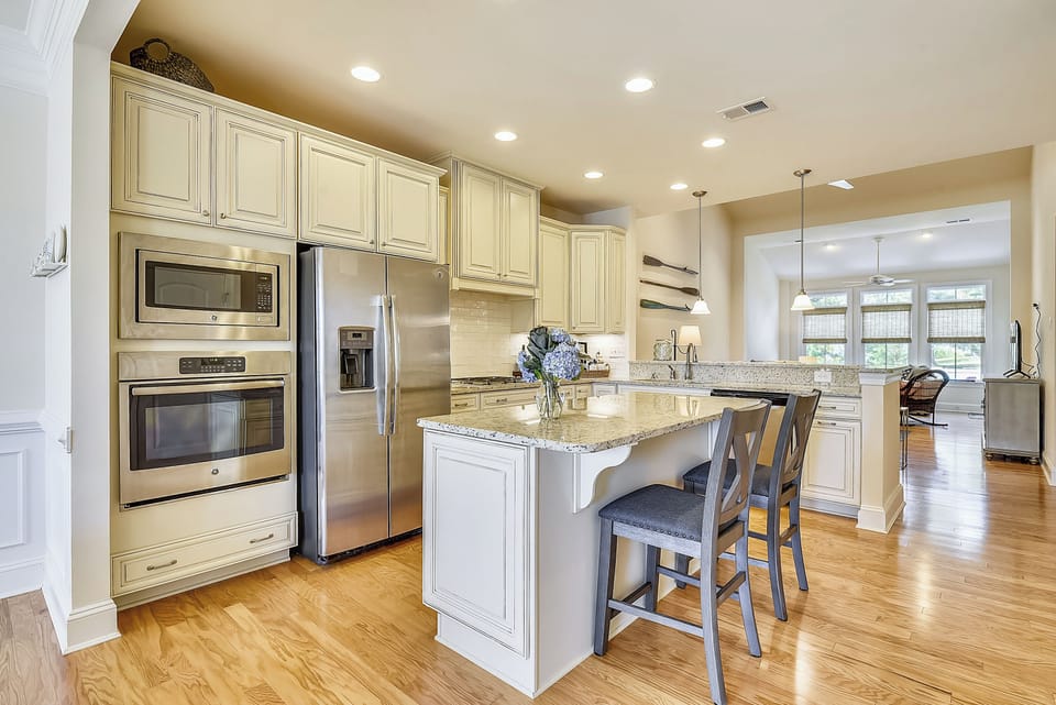 Main Level,Kitchen,