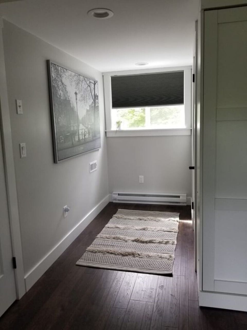 view of the driveway