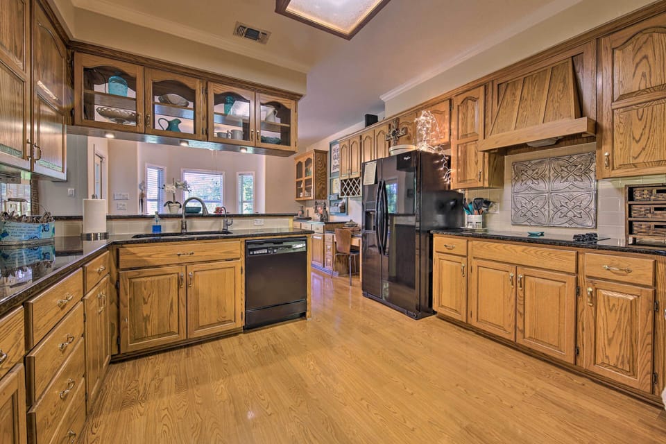 Kitchen | Cooking Basics | Toaster | Dishwasher