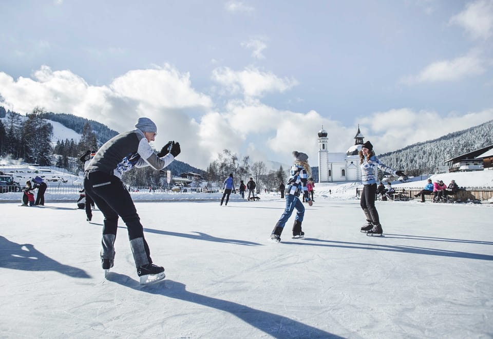 Snow and ski sports