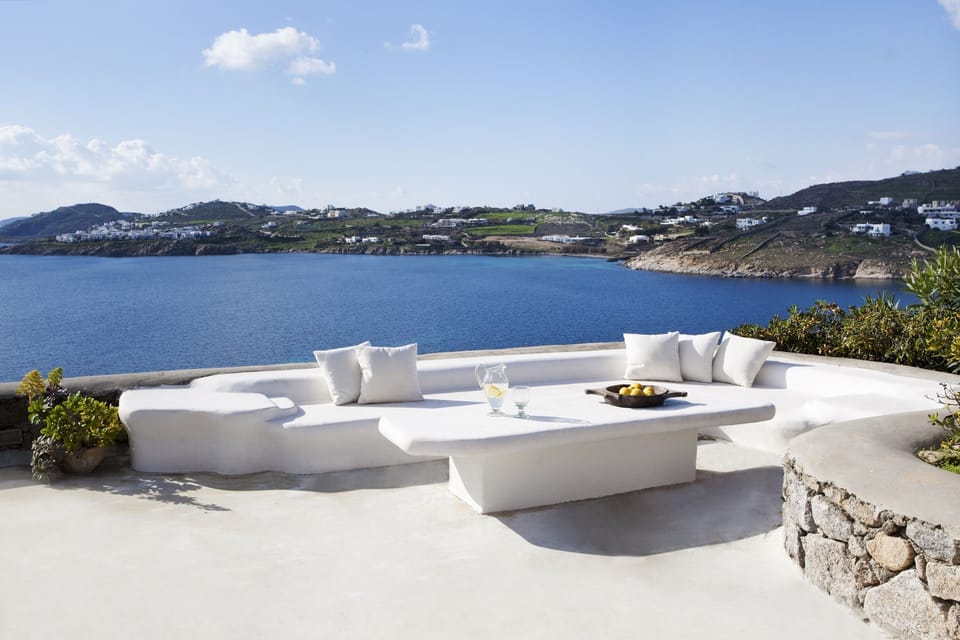 The seafront lounge.